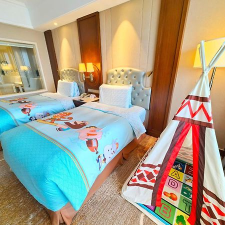 Hotel Doubletree By Hilton Ningbo - Chunxiao Esterno foto