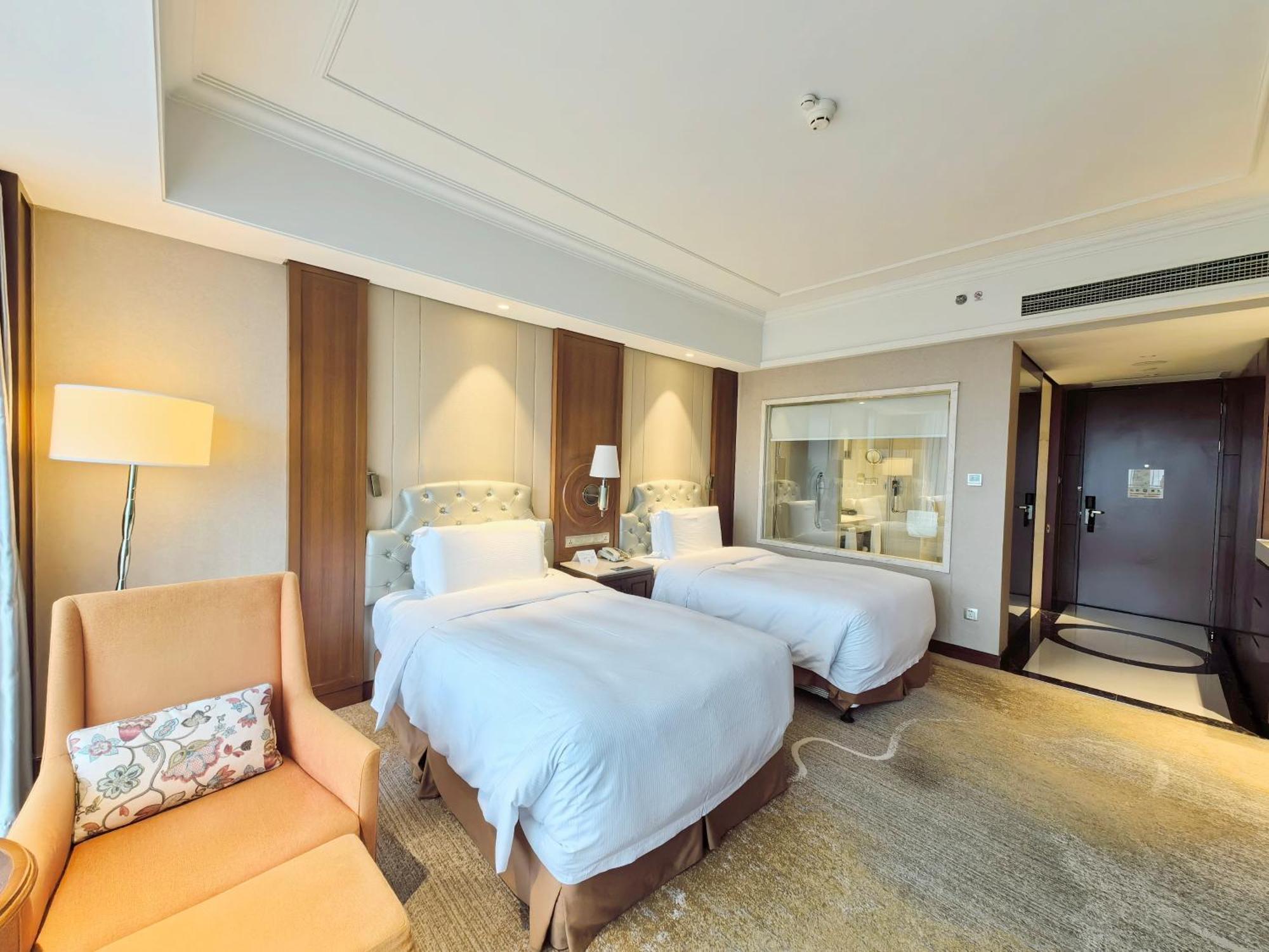 Hotel Doubletree By Hilton Ningbo - Chunxiao Esterno foto