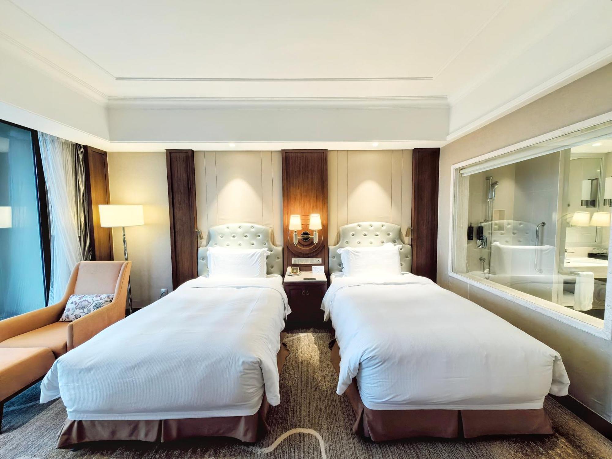 Hotel Doubletree By Hilton Ningbo - Chunxiao Esterno foto