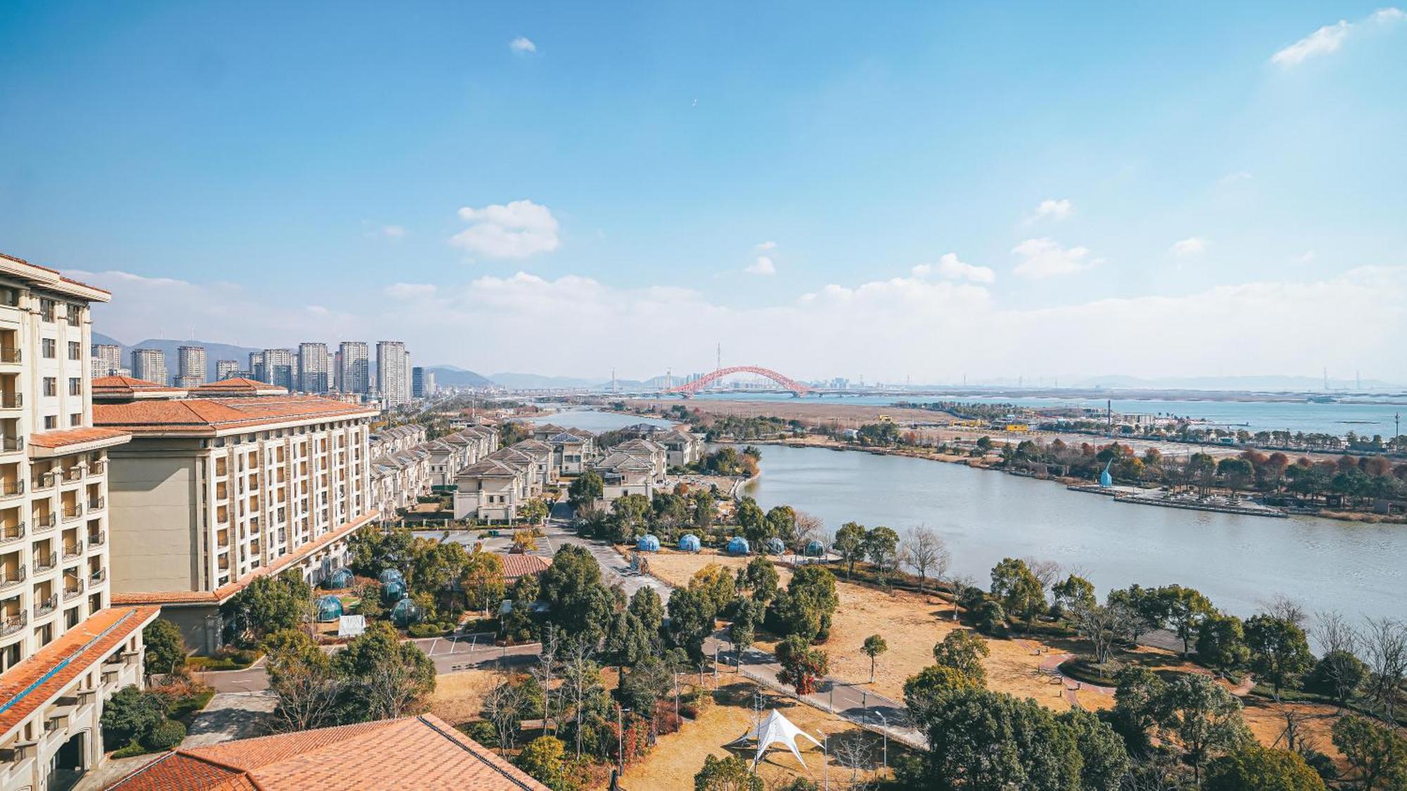 Hotel Doubletree By Hilton Ningbo - Chunxiao Esterno foto