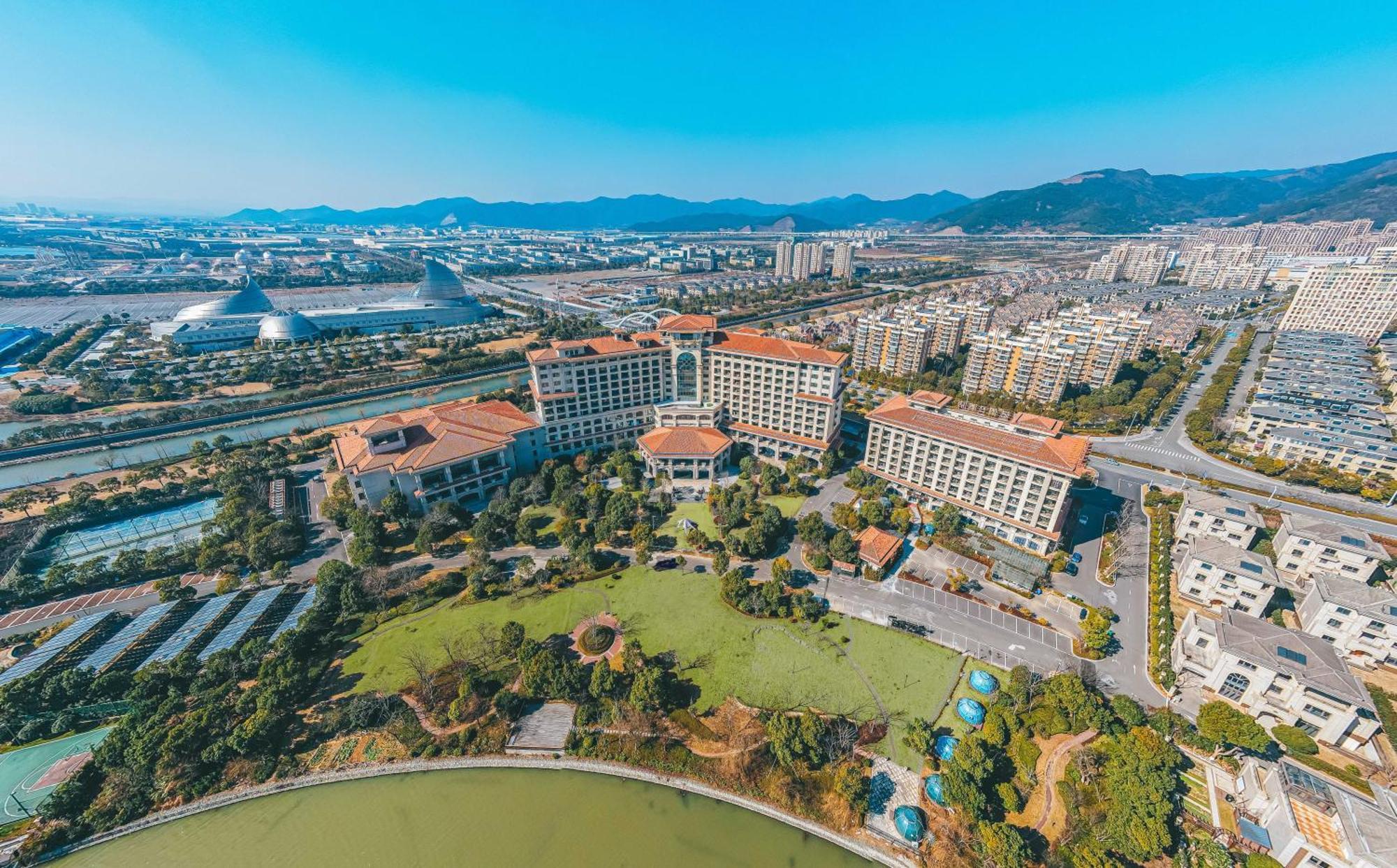 Hotel Doubletree By Hilton Ningbo - Chunxiao Esterno foto